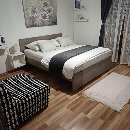 Josipa & Jelena Apartment Senj  Luaran gambar