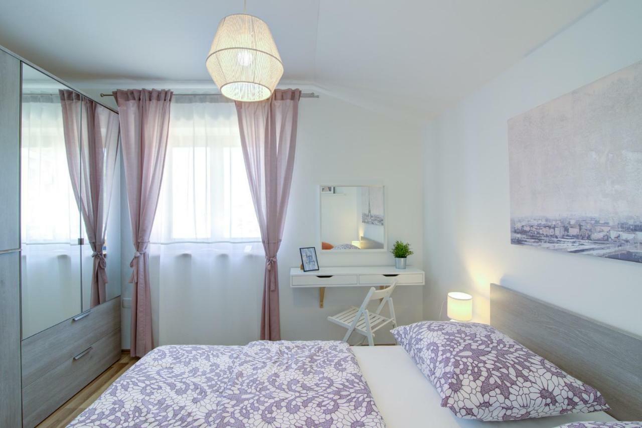 Josipa & Jelena Apartment Senj  Luaran gambar