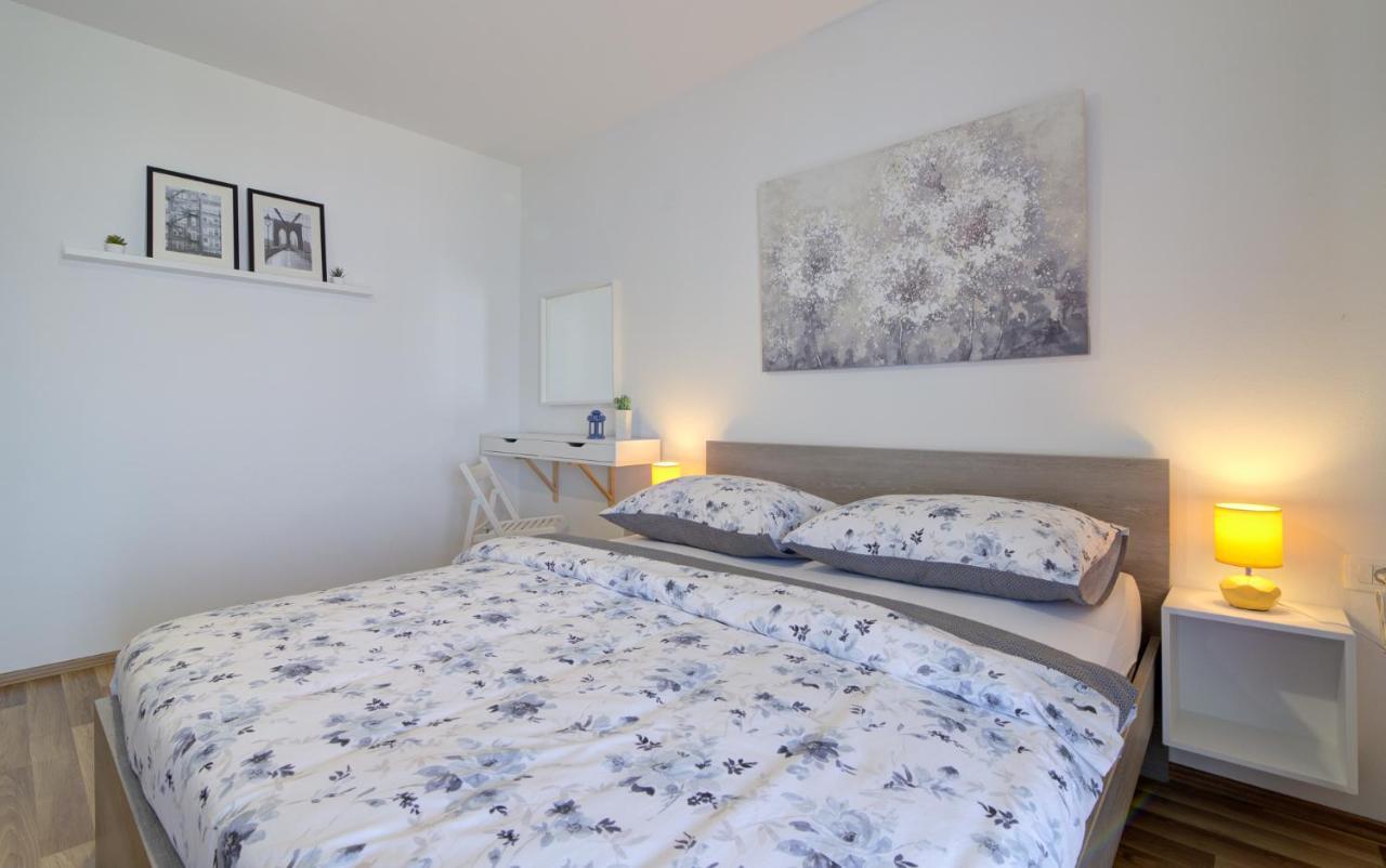 Josipa & Jelena Apartment Senj  Luaran gambar